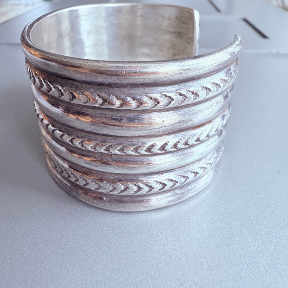 Native American Navajo BIG Handmade 7 Row Wide Arrow Sterling Silv Cuff Bracelet - Picture 7 of 12